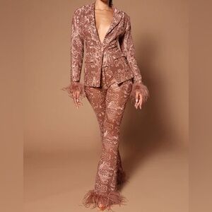 Fashion Nova Lorrie lace feather trim set